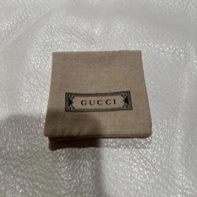 100% Auténtico Gucci Auténtico Plata Bolsa Bolso para Dormir Porta Joyas Foto 1 de 4