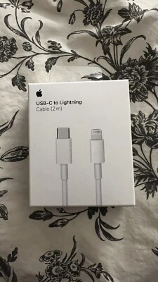 Apple 1m USB-C to Lightning Cable - White - Image 1 of 2