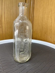 Embossed Antique Bottle ~ Dr Peters Kuriko Chicago Farhney & Sons' ~ USA - Picture 1 of 9