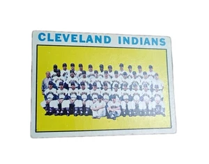 1964 Topps Baseball Card Cleveland Indians Team Picture Tommy John #172 Ex - Picture 1 of 2