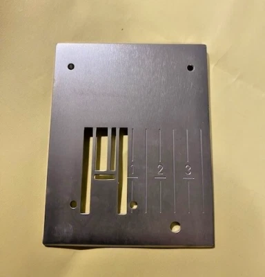 Placa de aguja genuina Viking Husqvarna Zig Zag 4123365-01  Foto 1 de 4