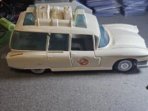 Vintage 1984 Real Ghostbusters ECTO-1 Vehicle-Kenner SEE ALL PICTURES - Picture 1 of 5