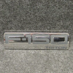 Ford F150 Triton 2004-2008 emblema guardabarros 5L34-16B114-PA cromo izquierda derecha OEM 66274 - Imagen 1 de 6