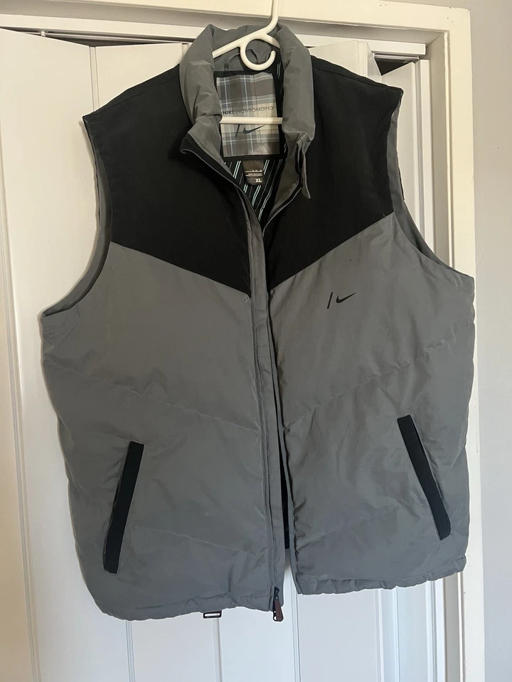 Media chaqueta de snowboard Nike Foto 1 de 4