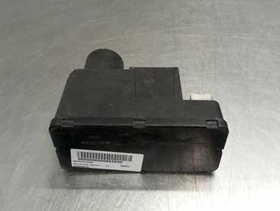 4A0862257B centralina chiusura AUDI 100 AVANT (445) 1983 885899 - Immagine 1 di 4