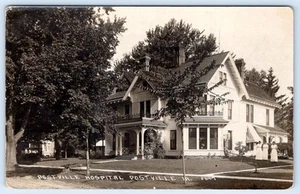 1907-10 RPPC HOSPITAL POSTVILLE IOWA ENFERMERAS EN PATIO L.L. POSTAL FOTO COCINERO - Imagen 1 de 2