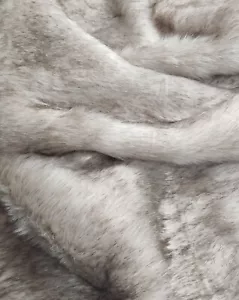 Super Deluxe Luxury Faux Fur Fabric Material - Oatmeal - High Quality - 1395 - Picture 1 of 3