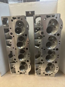1969 427 Chevrolet L88 3946074 Snow Flake Aluminum Heads 10-10-69 10-13-69 - Picture 1 of 7