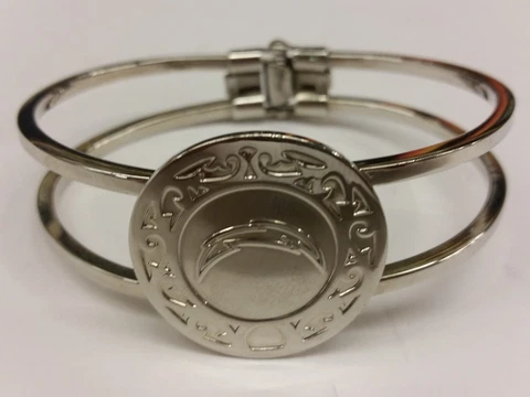 NFL Los Angeles Chargers Medallion Bracelet, NEW Cover