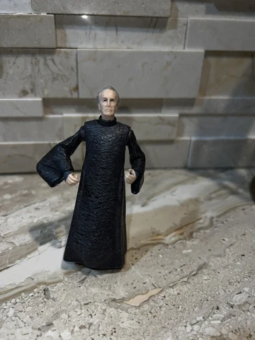 Star Wars Supreme Chancellor Palpatine 2004 Action Figure Cover