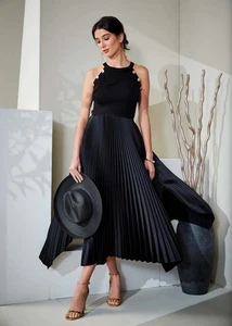 Elie Tahari Plissee Neckholder Midikleid in Dunkelmarine Large Neu mit Etikett - Bild 1 von 10