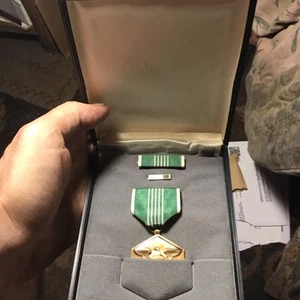 Us Military Merit Badge ,ribbon In Case,,whole Set ,ww2 - Picture 1 of 5