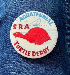 1960's SRA Aquatennial Turtle Derby 2 1/4" Cello Festival Cute Turtle - Bild 1 von 2