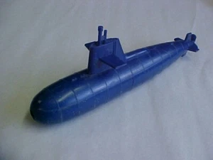 vintage Submarine Plastic Toy Ship - SUB - Picture 1 of 4