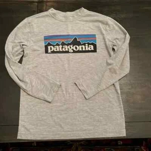 Patagonia kids unisex M - 10  logo long sleeve shirt new - Picture 1 of 2