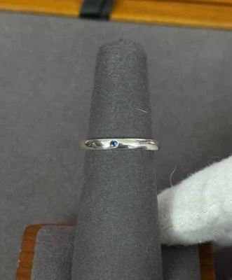 TIFFANY&CO. Anillo de plata de ley 925 con banda de zafiro talla 5,5 de EE. UU. Foto 1 de 4