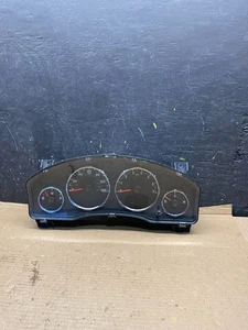 2011 Jeep Liberty Speedometer Gauge Cluster OEM R2925 DG - Picture 1 of 8