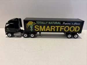 Winross Smartfood Natural Popcorn Truck w/ Box - Picture 1 of 7