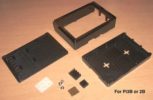 Plastic Case for Raspberry Pi 3B or 2B with rubber feet, heatsinks, clip-on lid - Afbeelding 1 van 6