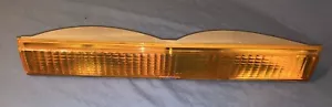 # 1988 1989 1990 91 Crown Victoria Right Parking Light Turn Signal AMBER Lens AV - Picture 1 of 4