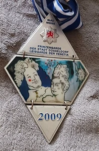 Nr. 16 Karnevalsorden Prinzengarde blau weiss Düsseldorf 2009 Prof. Udo Dziersk - Bild 1 von 1