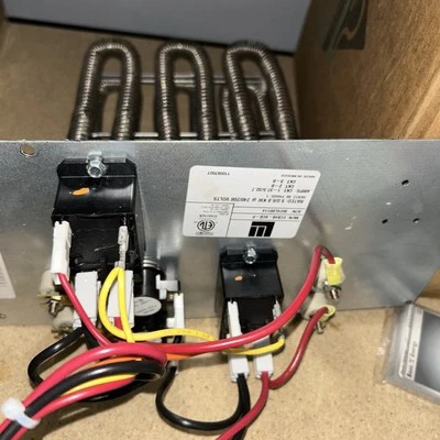 Тепловая катушка Inertek ECB48-9CB-P S/N3024L0014 9,0 кВт 240-208 В - Изображение 1 из 4