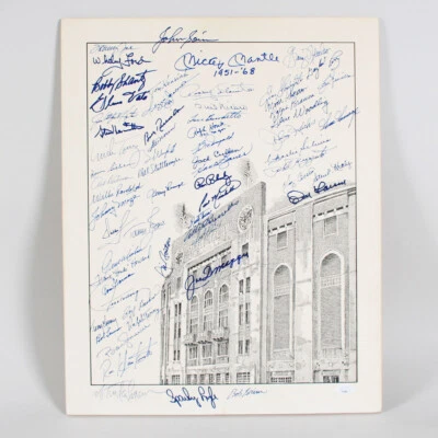 1950’s Yankees Team-Signed Poster (42) Mickey Mantle, Joe DiMaggio, etc. – CO... - Image 1 of 4