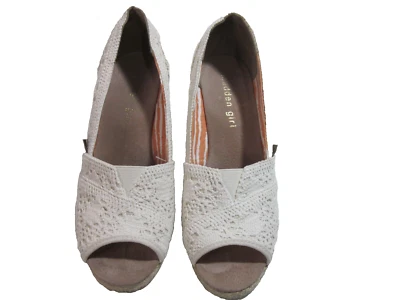 Zapatos Madden Niña Cuñas Tacón Punta Abierta Talla 7 Marfil Plataforma Cuñas Sin Cordones Foto 1 de 4