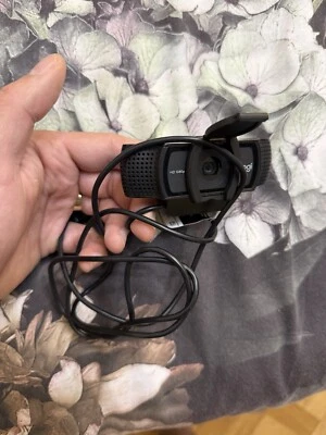 Logitech C920s Pro HD Webcam Full HD 1080p/30fps Stereo Audio Privacy Shutter - Image 1 of 3