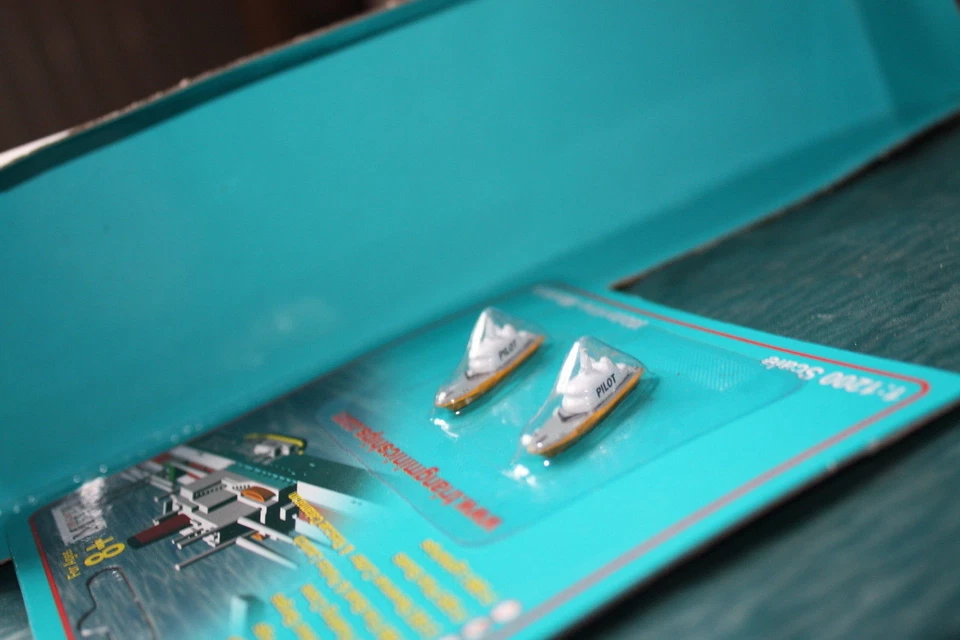 Triang Minic Ships Harbour item Pilots Boats - Image 1 of 1