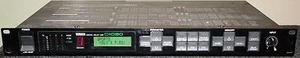 Yamaha D1030. Rackmount Multi-Effects processor - Picture 1 of 3