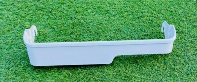 Barra de estante medio para puerta de refrigerador Frigidaire # 240387900 del modelo # GLRT183TDB1 Foto 1 de 4