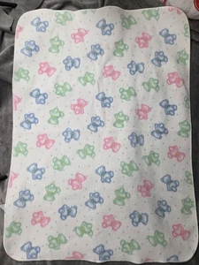 Vintage Springmaid Fleece Baby Blanket Pastel Teddy Bears Pink Green Blue Mint - Picture 1 of 5