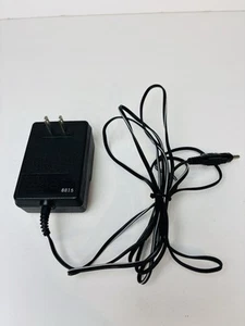Archer Universal AC Adapter - 273-1650 Input 120V 60Hz 8W -Output DC 300mA 3V-9V - Picture 1 of 6