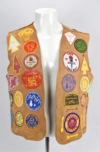 Vintage Indian Guides Suede Leather Vest Lots Of Patches YMCA Camp 1970's - Picture 1 of 11
