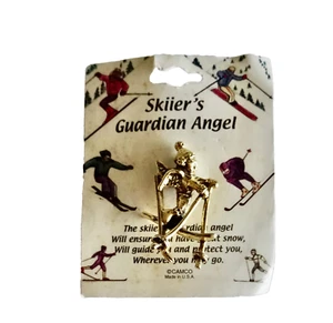 sKIIER’S GUARDIAN ANGEL PIN GOLDTONE CAMCO JEWELRY SKI SPORT PROTECTION neocurio - Picture 1 of 5