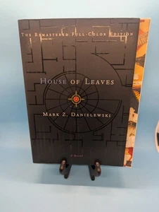 House of Leaves: The Remastered Full-Color Edition Mark Z Danielewski Paperback - Picture 1 of 6
