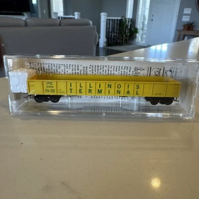 N Scale Kadee 50' Gondola Illinois Terminal 48050 - Image 1 of 4