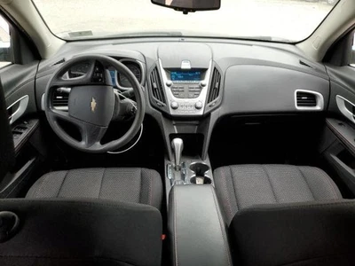 Alternador usado compatible con: Chevrolet Equinox 2010 2,4 grado A Foto 1 de 4