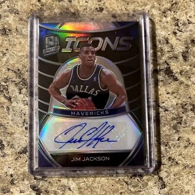 139/149 Jim Jackson Auto 2019-20 Panini Spectra Icons #IA-JJK Dallas Mavericks  - Image 1 of 2