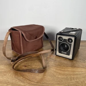 Vintage Kodak Box Brownie Six-20 Model C Camera Canvas Carry Case Prop Display - Picture 1 of 24