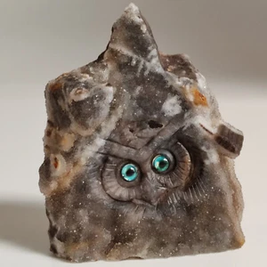 Natürliche Kristalltrauben, Fluorit, Mineralproben, handgeschnitzte Eule - Bild 1 von 10