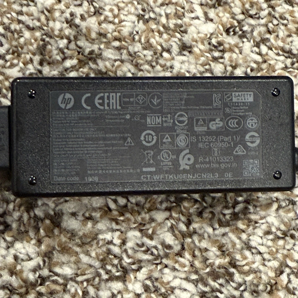 HP AC Power Adapter 854054-002 - Laptop Genuine Original Charger 19.5V 2.31A 45W - Image 1 of 1
