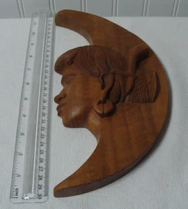 Vintage handgeschnitzt Holz Geschenk Mond Wandbild weibliches Stammesgesicht - Bild 1 von 4