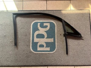 2021-2024 KIA K5 FRONT RIGHT PASSENGER SIDE DOOR WINDOW GLASS W/SEAL OEM - Picture 1 of 22