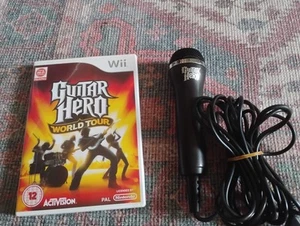 Guitar Hero Wii World Tour Wii + Official USB Mic/Microphone PS2/PS3/XBOX/Wii - Picture 1 of 6