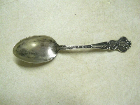 Sterling Silver New York Souvenir Demitasse Spoon 15 Grams Liberty Bridge Flat Cover