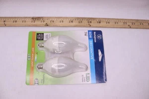 (2-Pk) Westinghouse Lighting 7 Watt C13 Soft White LED Light Bulb 45127 - Picture 1 of 3