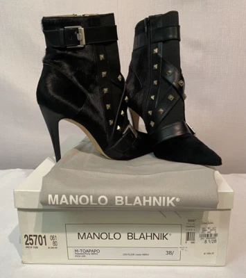 Botín Manolo Blahnik Toapa Tachonado Medios Mixtos Negro 8.5B EE. UU. Teñido Cabello de becerro Foto 1 de 4
