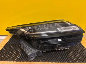 Range Rover Velar L560 2017 - 2023 Scheinwerfer Basis Fahrer Rechts J8A2-13W029-AF - Bild 1 von 10